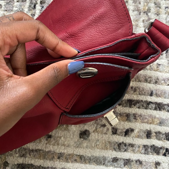 Red 90’s Baguette Shoulder Bag - Picture 5 of 6